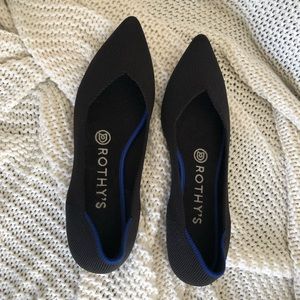 Rothy’s The Point Black Flat